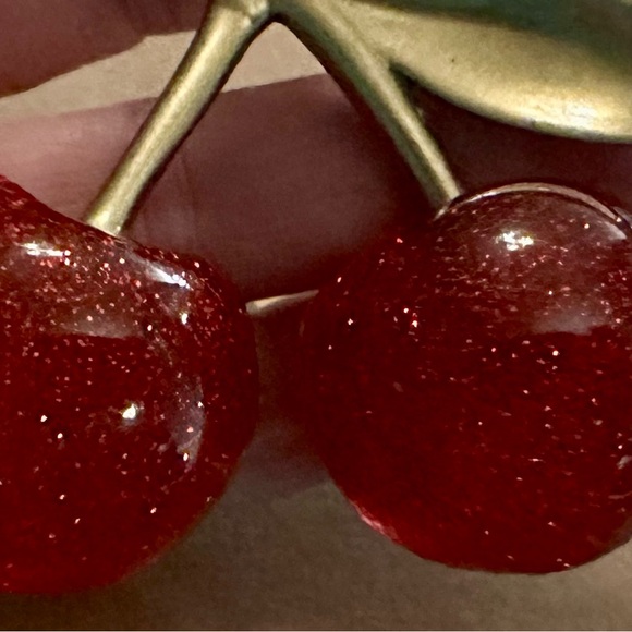 Coach Red Resin Glitter Cherries Gold Brass Keychain Fob Bag Charm - Picture 5 of 7